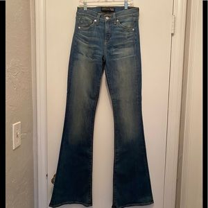 The Gemma is a midrise skinny flare jean!Sold out!